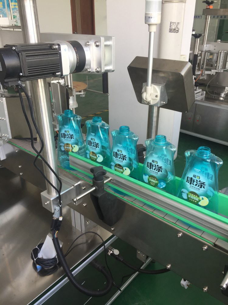 貼標機02.jpg 貼標機02.jpg